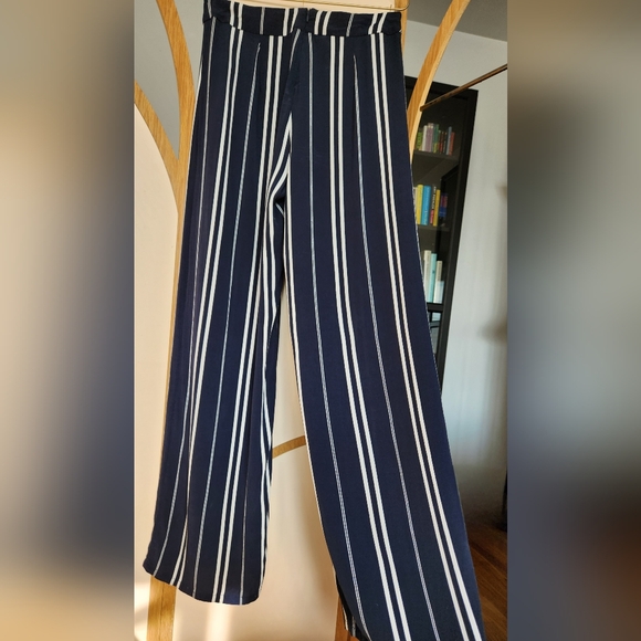 Dynamite Striped Wide-Leg Navy Blue and White Mid-Rise Pant Size Medium - Picture 3 of 15